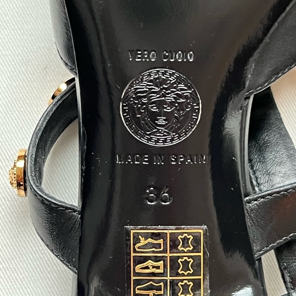 NWOT AUTHENTIC Versace signature medusa medallion strap leather heels - Picture 6 of 10